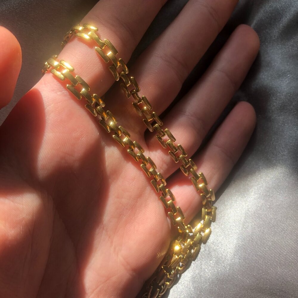 Watch  Style Chain Link Choker - 18K Gold-Plated - Picture 5 of 5